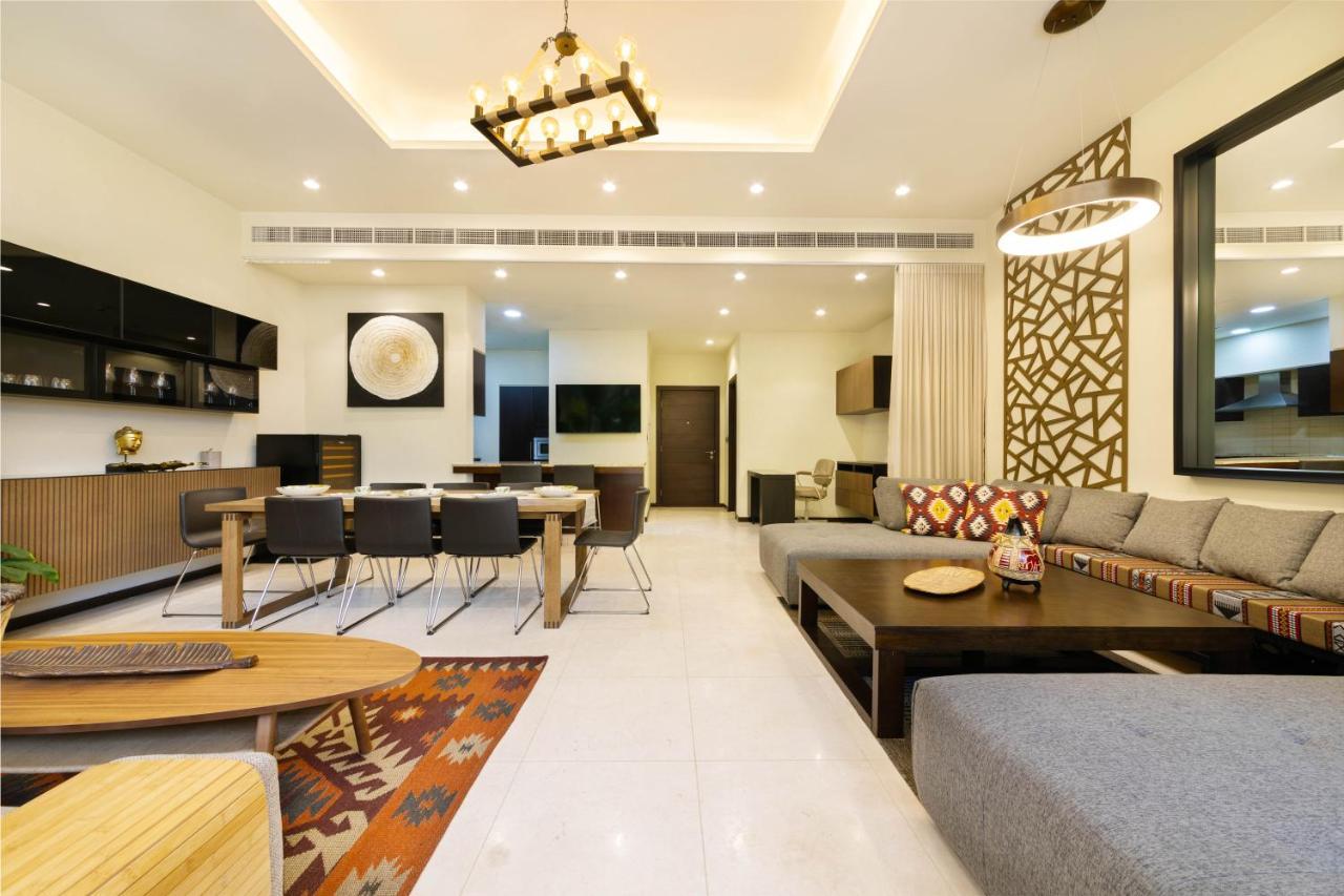 ドバイMaison Privee - Spacious Apt On Palm Jumeirah W Sea Views And Premium Facilities Accessアパートメント エクステリア 写真